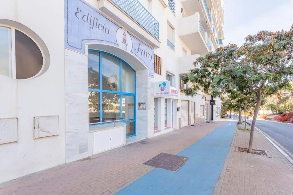 Faro Puerto Estepona Exterior photo